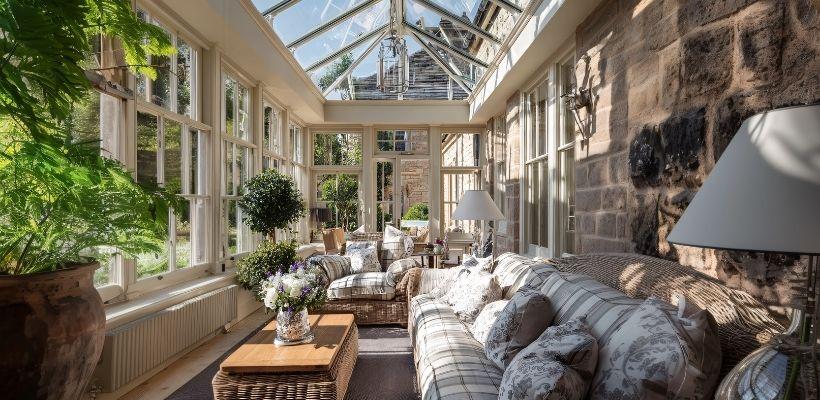 Kış Bahçesi Tasarımı Nedir? Dört Mevsim Kullanılabilir Yaşam Alanları